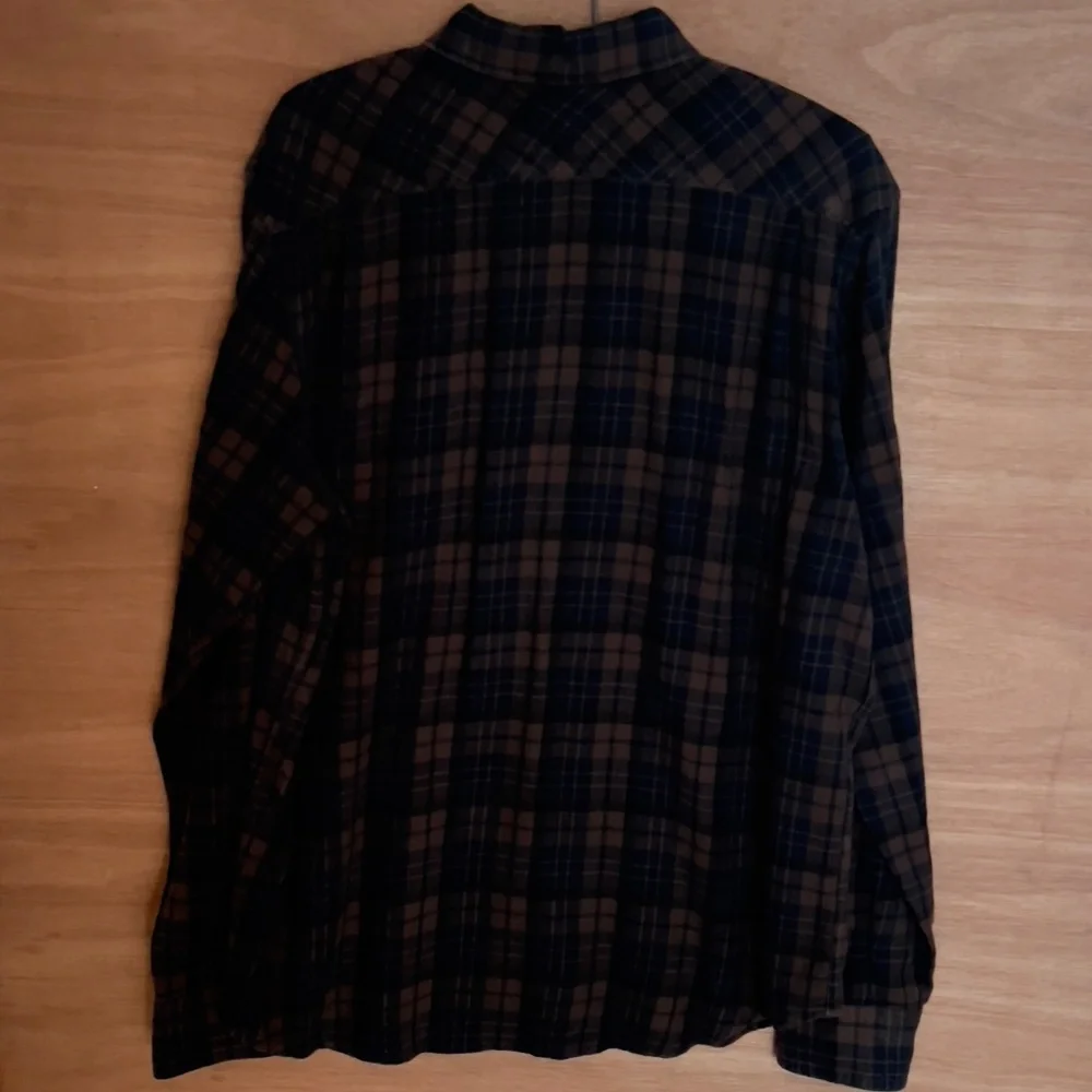 FILSON Alaskan Guide flannel shirt plaid men's size L cotton blue brown pockets - Picture 7 of 8